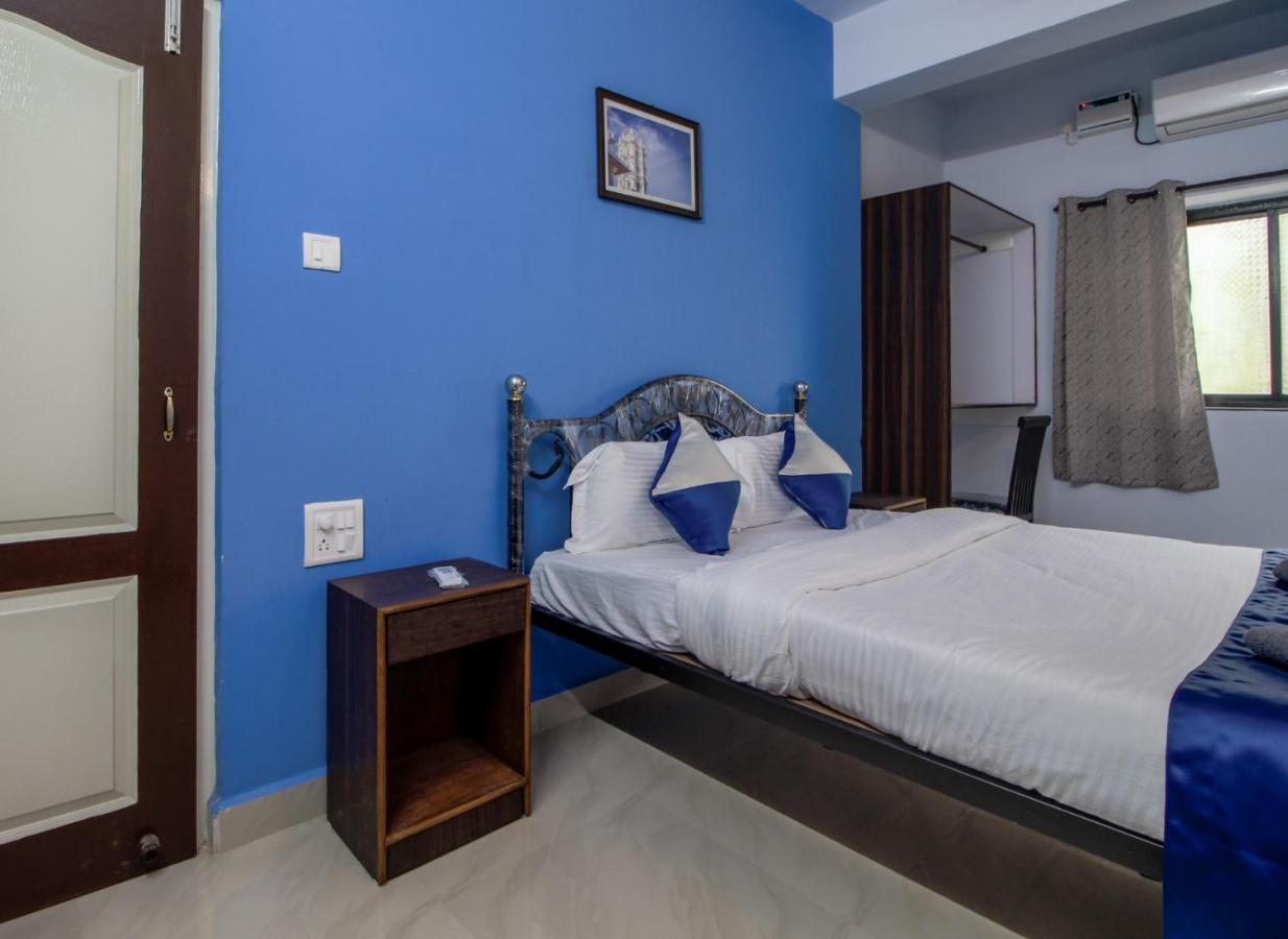 Monteiro Towers Hotel Candolim Exterior foto